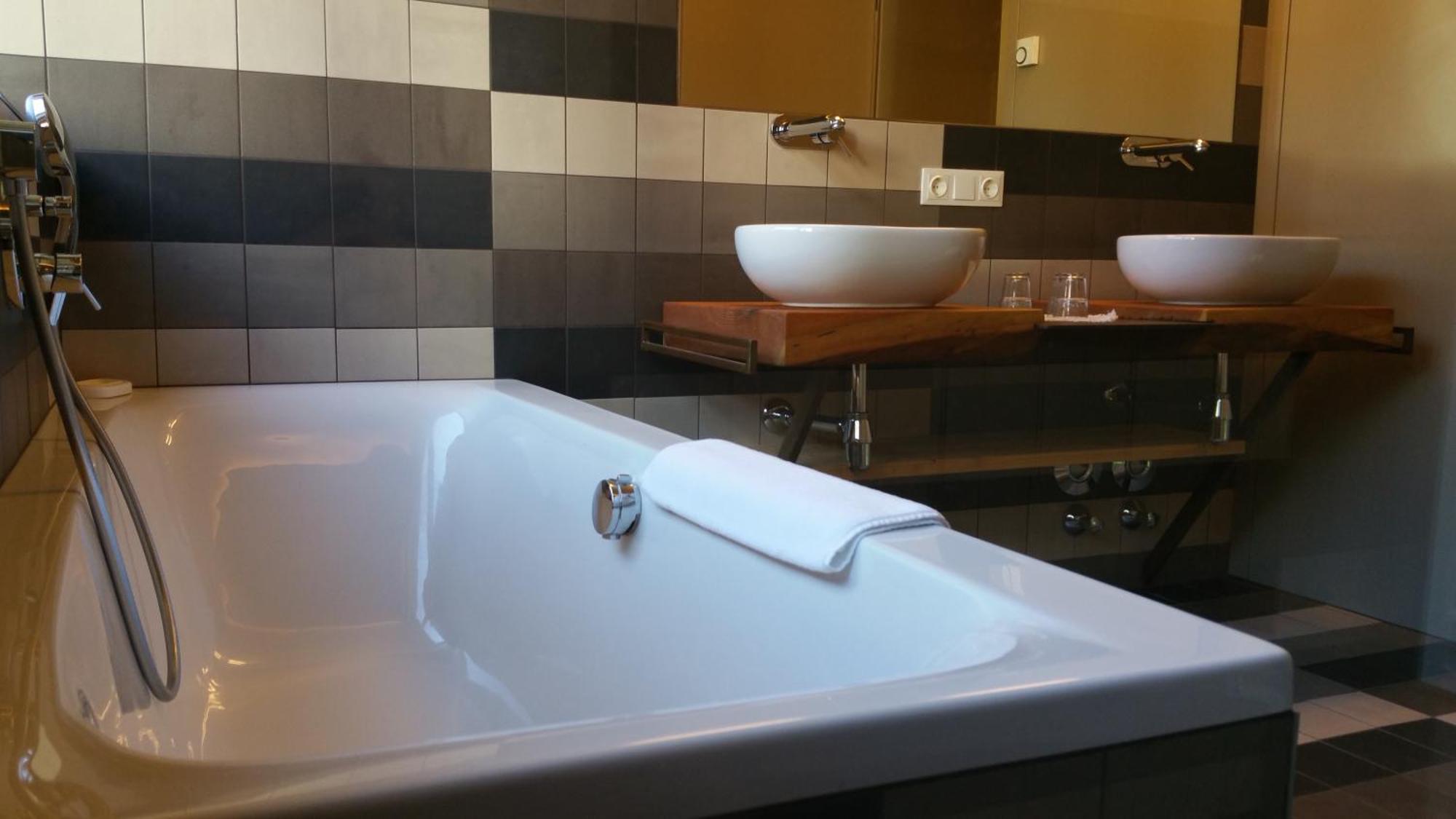 Sun Matrei Apartments Матрей ин Остирол Стая снимка